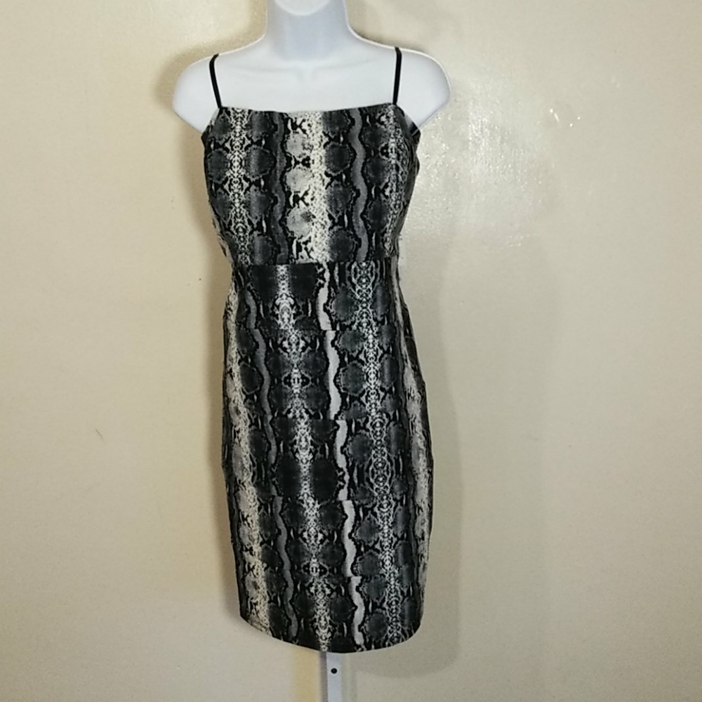 JUMP APPAREL T-STRAP DRESS